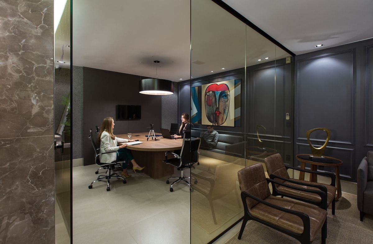 Sala de reuniões disponível por hora